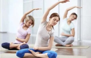 تأثیرات مثبت یوگا بر سلامت قلب چگونه یوگا را برای سلامت قلب شروع کنیم؟